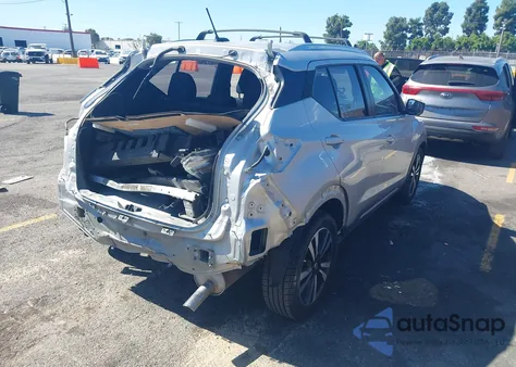 2019 Nissan Kicks Sr из США, поврежденный, VIN 3N1CP5CU2KL528202